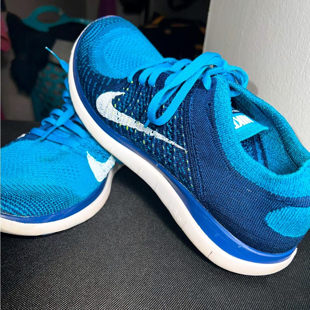 Nike Free FlyKNIT 4.0 / Style: Running-Athletic Size: 9 / Color: Brave Blue